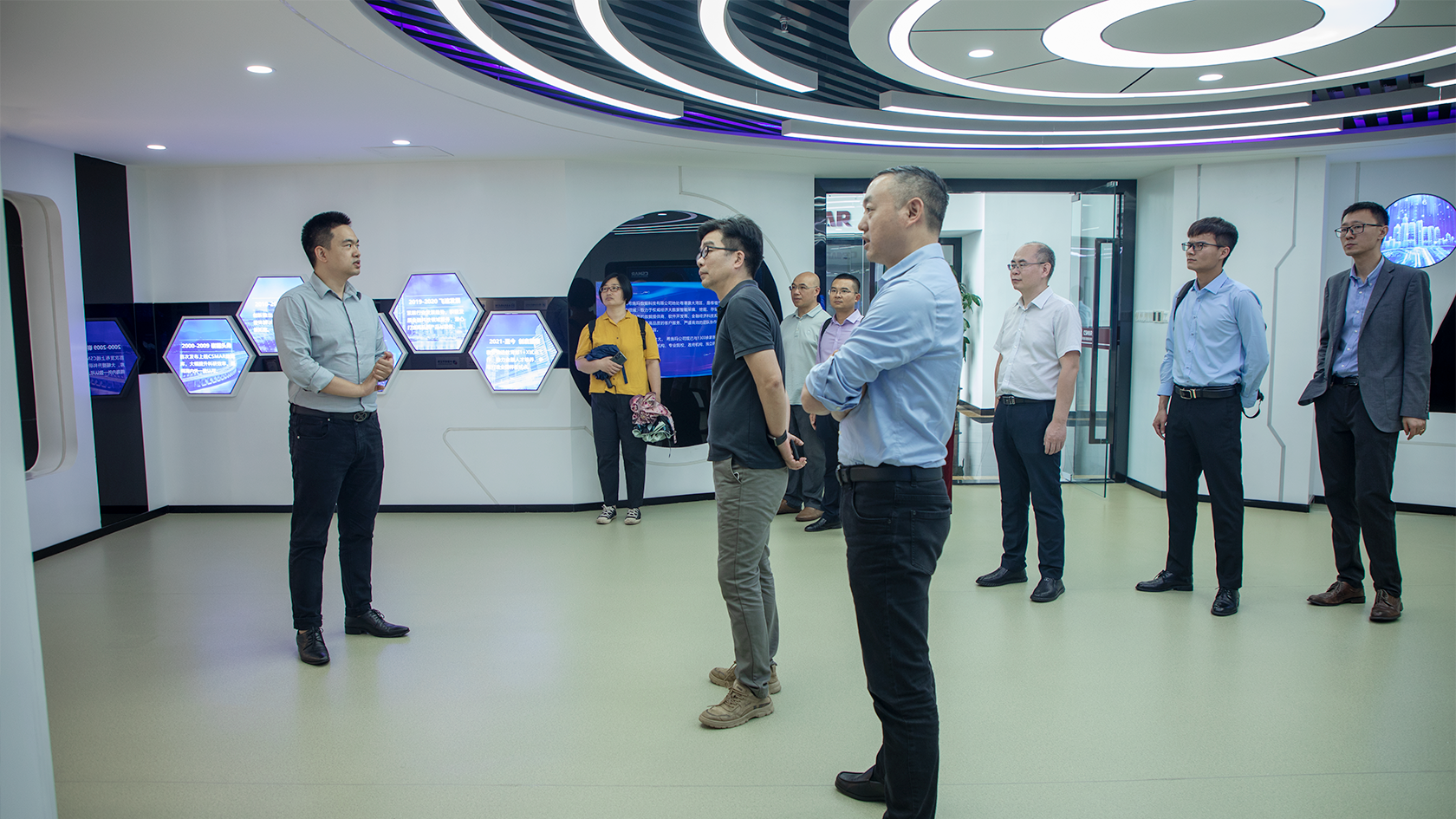 7Y4A2149.png 7Y4A2149.png